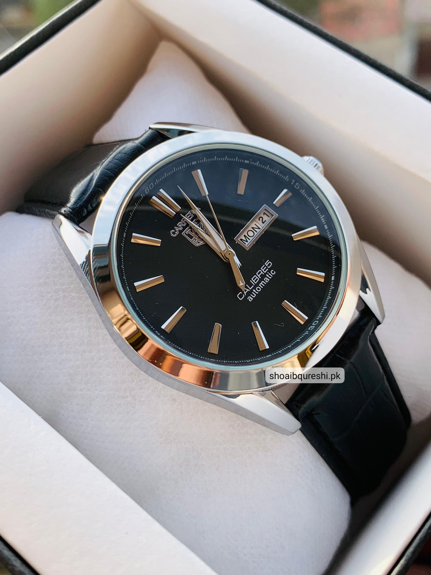 Day and Date Working | Black Straps